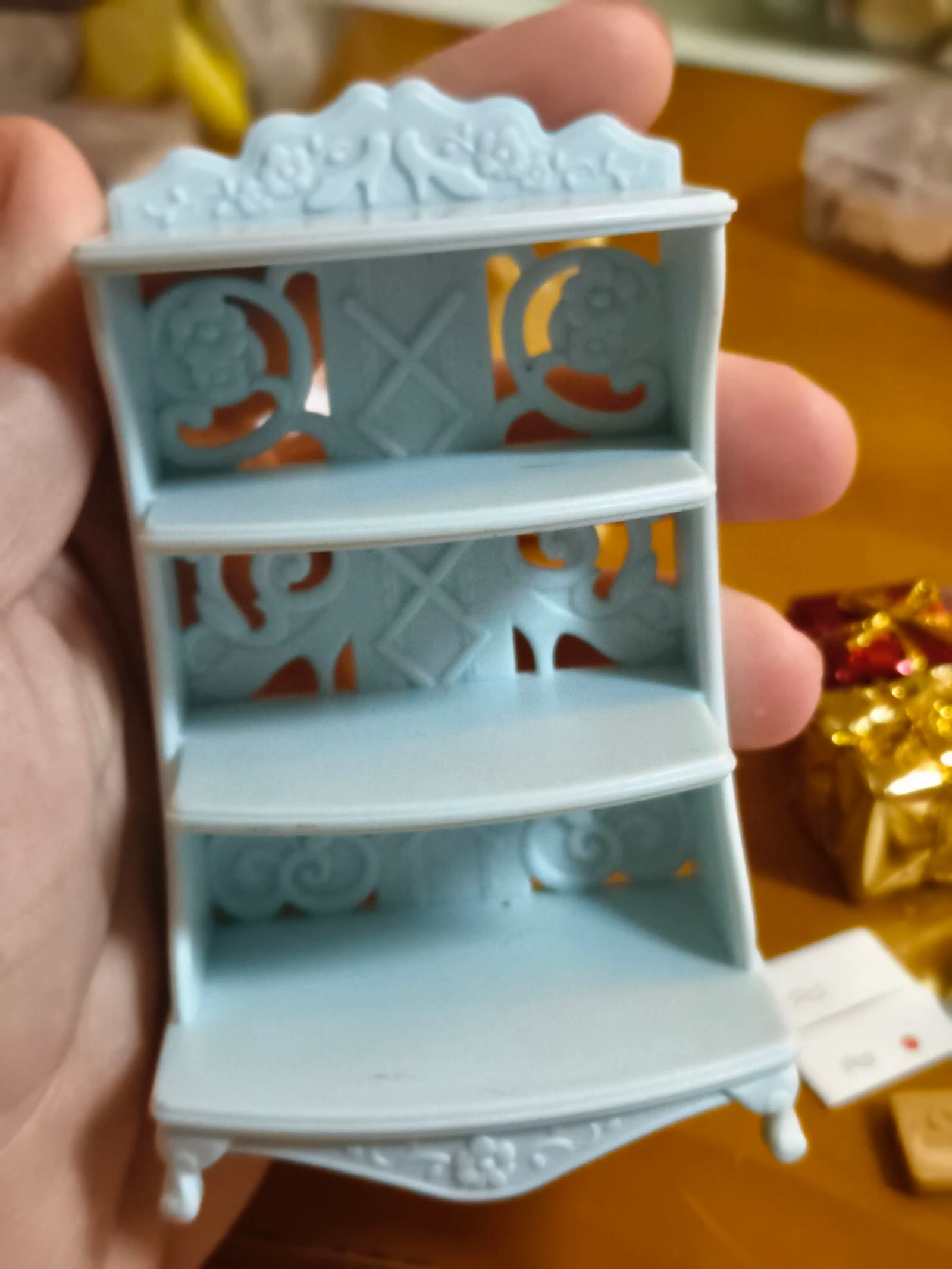 Estantería de  juguetes, accesorios y libros Sylvanian – photo 3